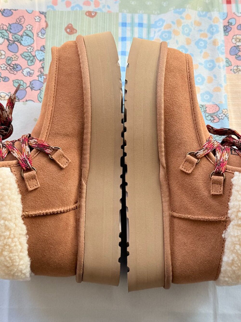UGG Funkarra Cabin Cuff Boot Chestnut - Picture 4 of 6